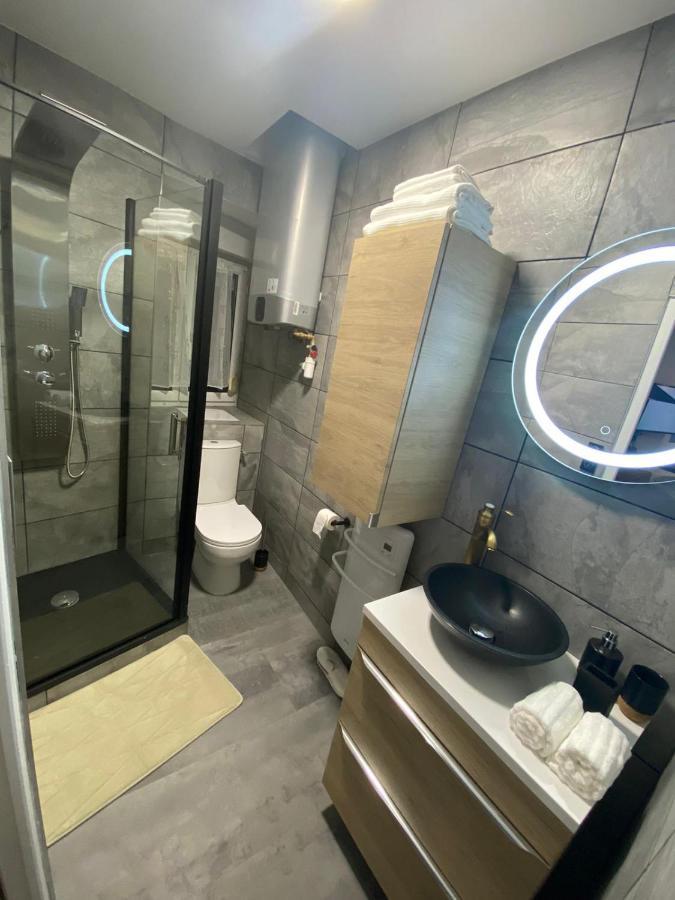 Apartament Studio En Hyper Centre De Dole Zewnętrze zdjęcie